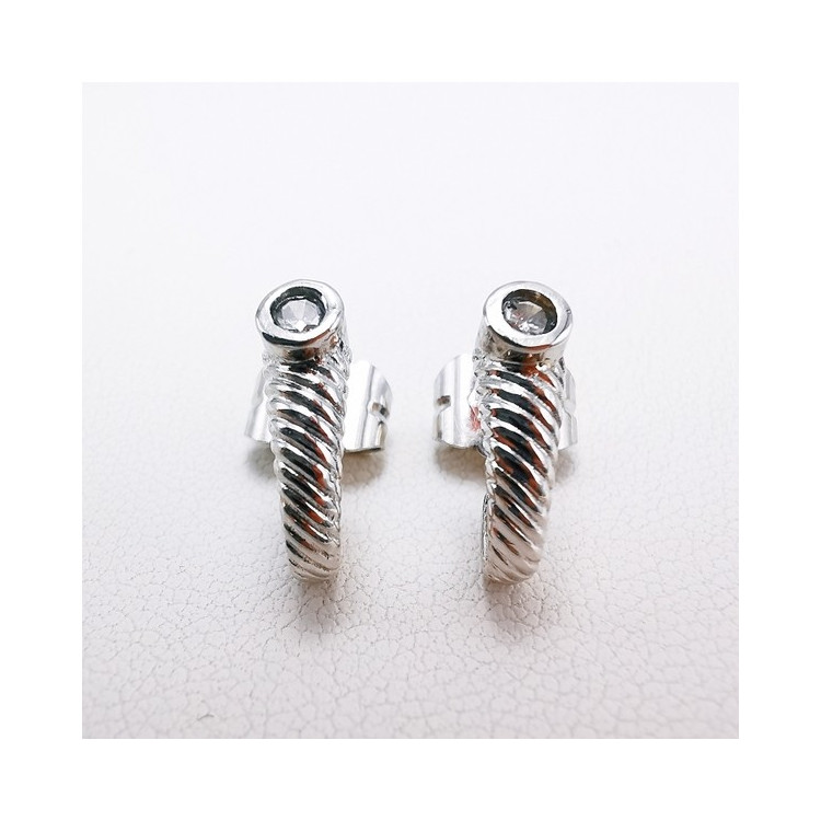 Boucles d'Oreilles "Romane" Diamants 2 x 0.06 carats Or blanc 750 - 18 carats