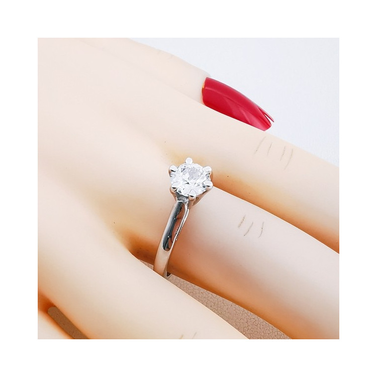 Bague Solitaire Diamant 0.62 ct Or Blanc 750 - 18 carats (Bijou d'occasion)