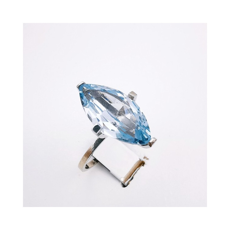 Bague Spinelle synthétique Or Blanc 750 - 18 carats (Bijou d'occasion)