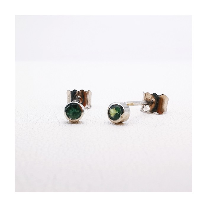 Boucles d'Oreilles Puces "Emotion" Saphir Vert Or Blanc 750 - 18 carats