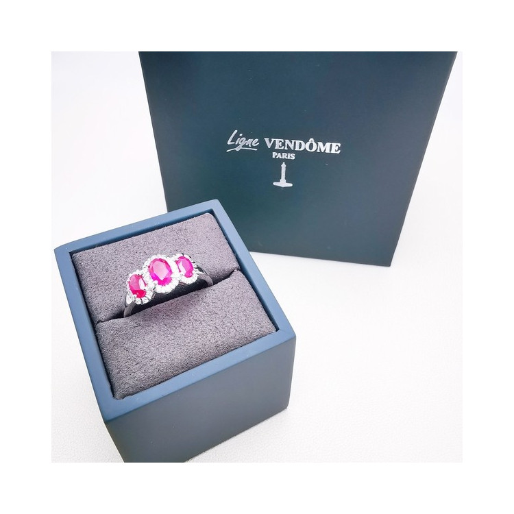 Bague Rubis Diamants Ligne Vendôme Or Blanc 750 - 18 carats