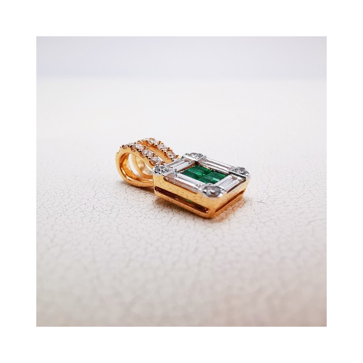Pendentif Emeraudes Diamants Ligne Vendôme Or Rose 750 - 18 carats