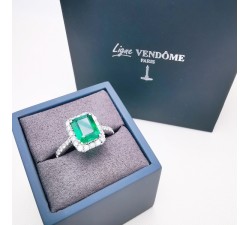 Bague Emeraude Diamants Ligne Vendôme Or blanc 750 - 18 carats