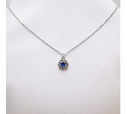 Collier "Lady Marquise" Saphir Bleu entourage Diamants Or Blanc 750 - 18 carats