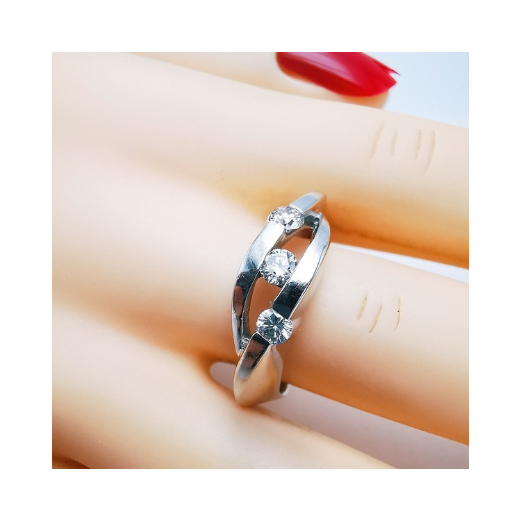Bague Trilogie Diamants Or Blanc 750 - 18 carats (Bijou d'occasion)