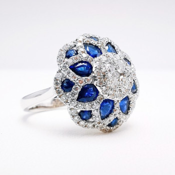 Bague "Empire" Saphirs Diamants Ligne Vendôme Or Blanc 750 - 18 carats