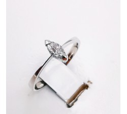 Bague Solitaire "Navette Parisienne" Diamant 0.18 ct Or Blanc 750 - 18 carats