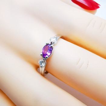 Bague "Essence Précieuse" Saphir Rose et Diamants Or Blanc 750 - 18 carats