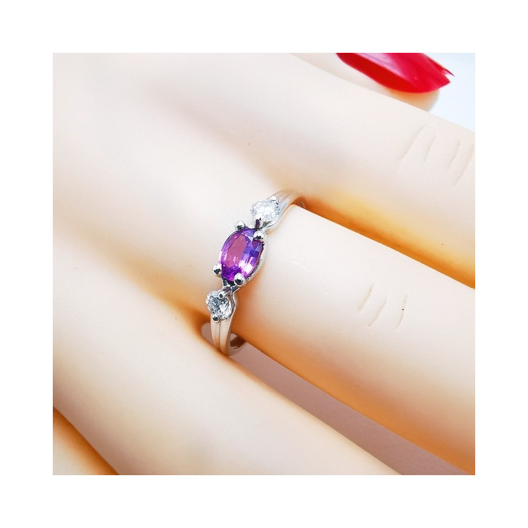 Bague "Essence Précieuse" Saphir Rose et Diamants Or Blanc 750 - 18 carats