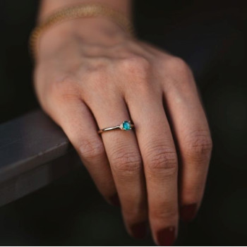 Bague "Origine" Emeraude Grand Modèle Or Jaune 750 - 18 carats