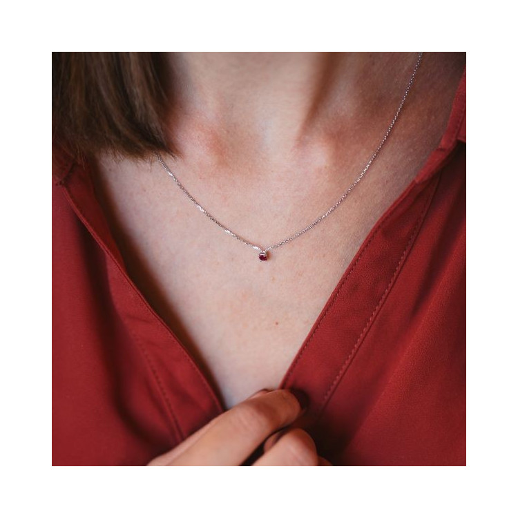 Collier "Origine" Rubis Petit Modèle Or Blanc 750 - 18 carats