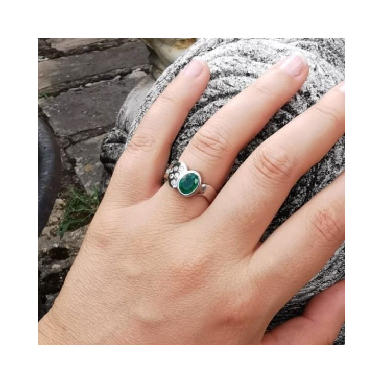 Bague Émeraude & Diamants Or Blanc 750 - 18 carats