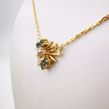 Collier Aigue Marine et Saphirs verts Or Jaune 750 - 18 carats Pièce Unique