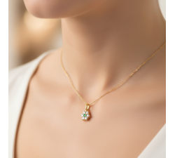 Pendentif "Lady Romantique" Emeraude Diamants Or Jaune 750 - 18 carats