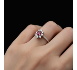 Bague "Little Lady" Rubis Diamants Or Blanc 750 - 18 carats