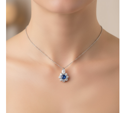 Collier "Lady Marquise" Saphir Bleu entourage Diamants de Synthèse Or Blanc 750 - 18 carats