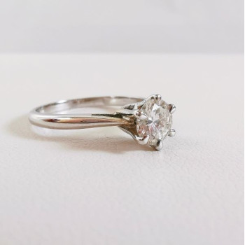 Bague Solitaire Diamant 0.56 carat Or Blanc 750 - 18 carats