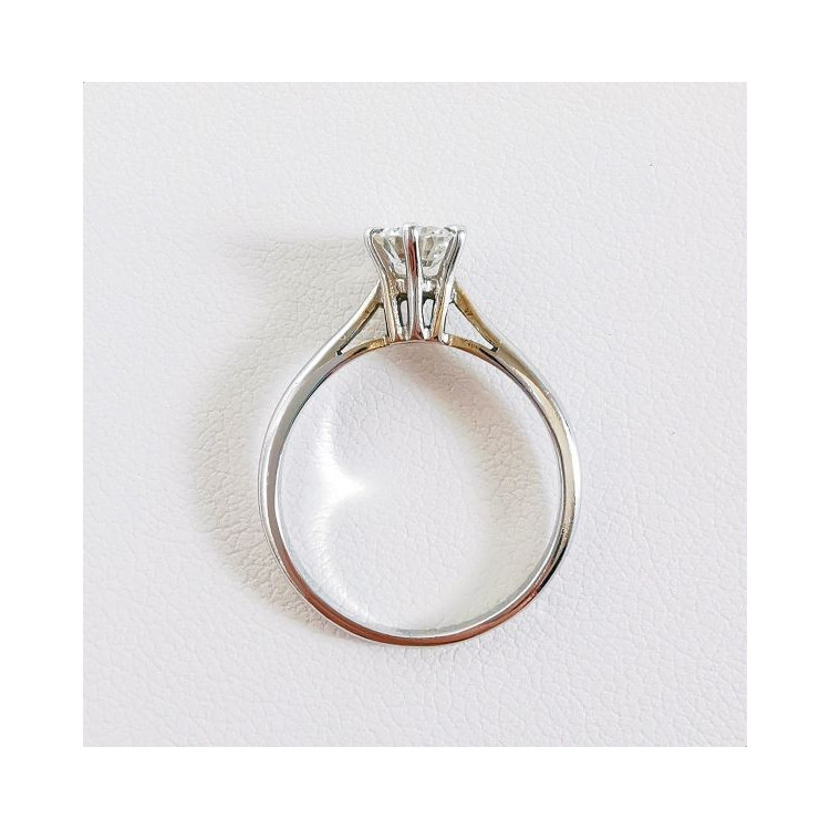 Bague Solitaire Diamant 0.56 carat Or Blanc 750 - 18 carats