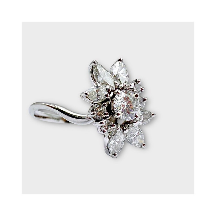 Bague Fleur Diamants Or Blanc 750 - 18 carats (Bijou Occasion)
