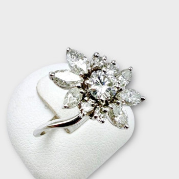 Bague Fleur Diamants Or Blanc 750 - 18 carats (Bijou Occasion)