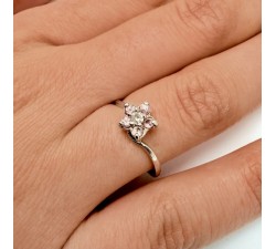 Bague "Lady Flower" Diamant Saphir Rose Or Blanc 750 - 18 carats