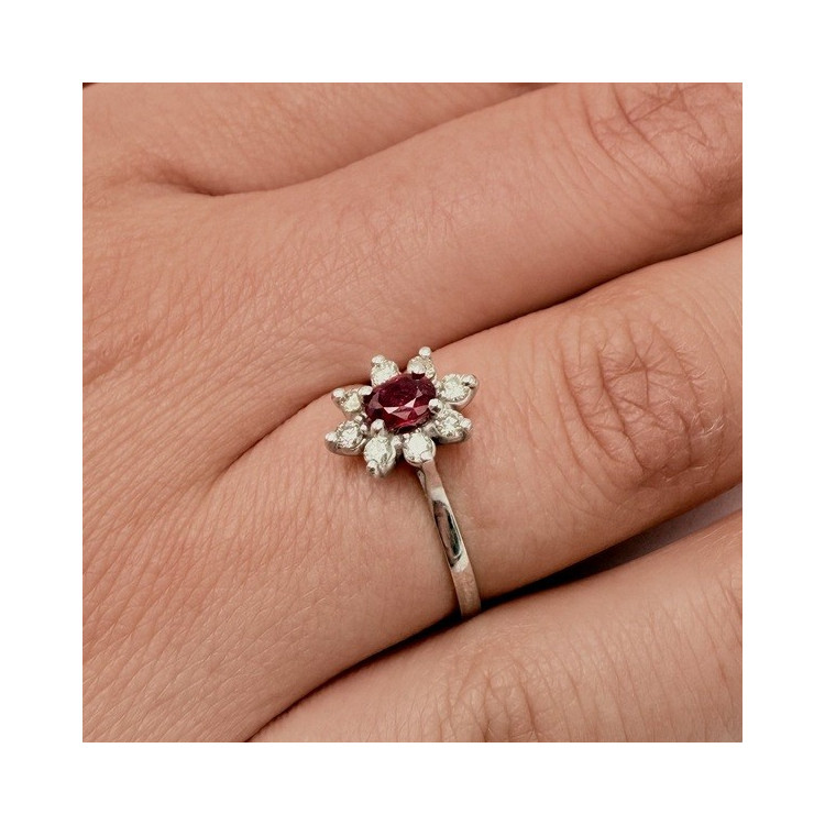 Bague "Little Lady" Rubis Diamants Or Blanc 750 - 18 carats