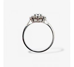 Bague "Baby Lady" Saphir Entourage Diamants Or Blanc 750 - 18 carats