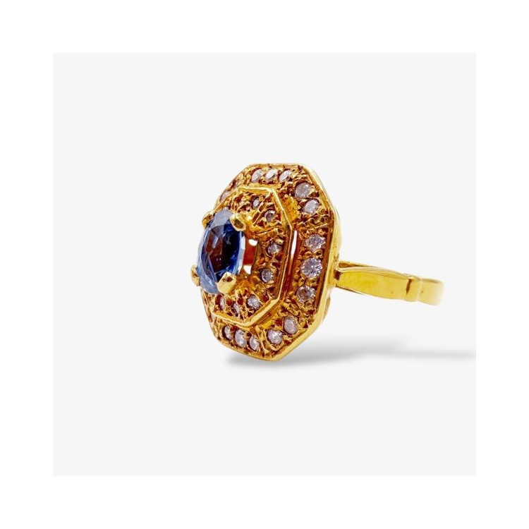 Bague Pompadour Saphir entourage Diamants Or Jaune 750 - 18 carats