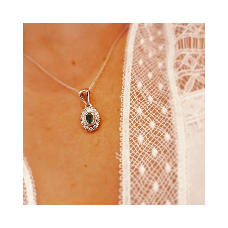 Collier "Lady Retro" Émeraude et Diamants Or Blanc 750 - 18 carats