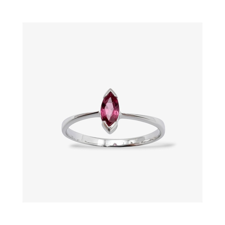 Bague Solitaire "Navette Parisienne" Rubis Or Blanc 750 - 18 carats