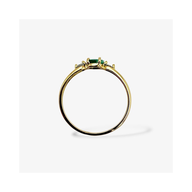 Bague "Essence Précieuse" Emeraude et Diamants Or Jaune 750 - 18 carats