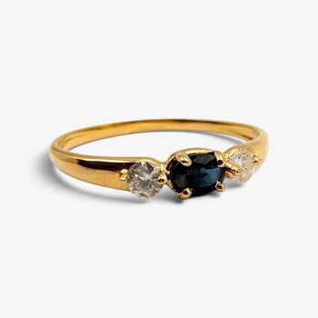 Bague "Essence Précieuse" Saphir et Diamants Or Jaune 750 - 18 carats