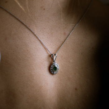 Collier "Lady Retro" Émeraude et Diamants Or Blanc 750 - 18 carats