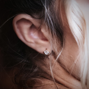 Boucles d'oreilles "Lady Flower" Diamants Or Jaune 750 - 18 carats