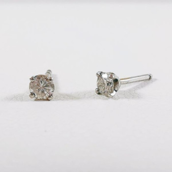 Boucles d'Oreilles Puces "Iconic" Diamants 2 x 0.11 ct Or Blanc 750 - 18 carats
