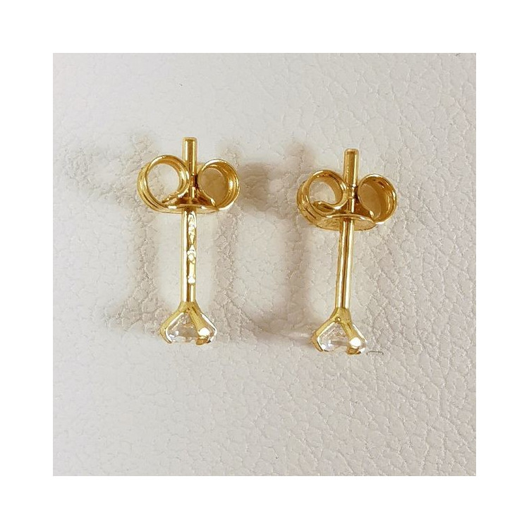 Boucles d'Oreilles Puces Oxydes de Zirconium Or Jaune 750 - 18 carats