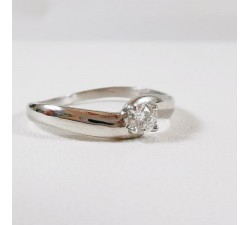 Bague "Voluté d'Amour" Solitaire Diamant 0.18ct Or Blanc 750 - 18 carats