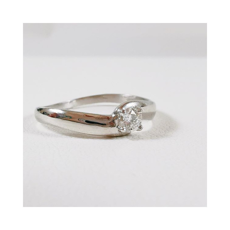 Bague "Voluté d'Amour" Solitaire Diamant 0.14ct Or Blanc 750 - 18 carats Bague de fiançailles