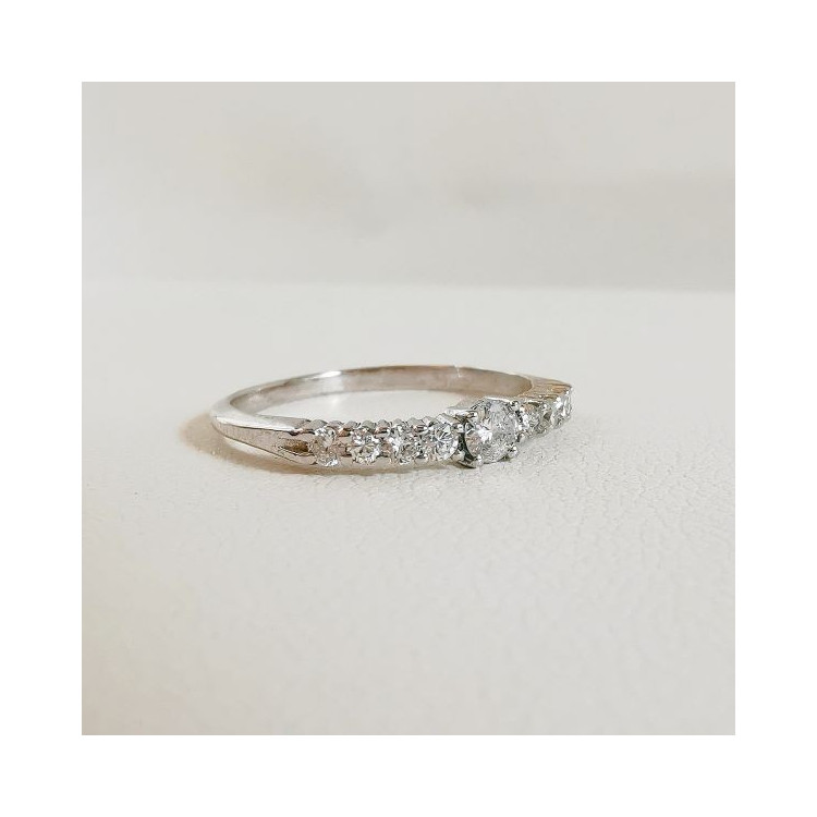Bague Solitaire Accompagné Diamants Or Blanc 750 - 18 carats