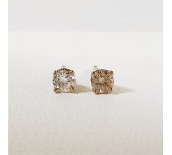 BOUCLES D'OREILLES "Iconic" DIAMANTS 2 X 0.09 CT OR BLANC 750 - 18 carats