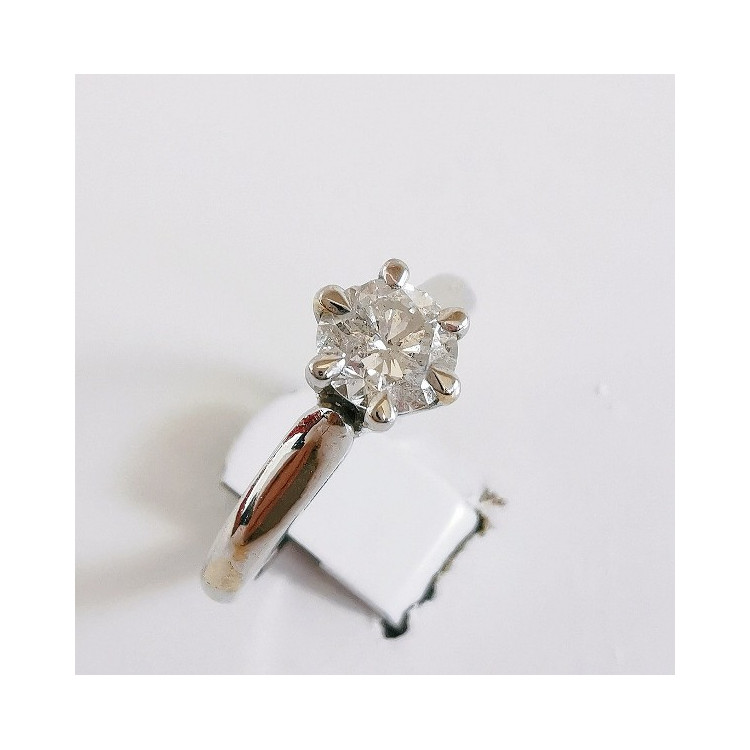 Bague Solitaire Diamant 0.64 ct Or Blanc 750 - 18 carats