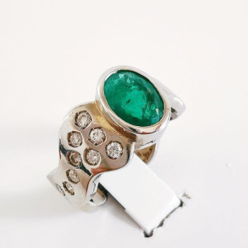 Bague Émeraude & Diamants Or Blanc 750 - 18 carats