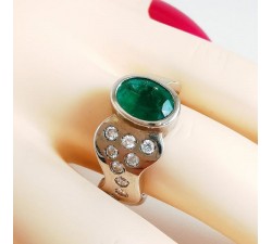 Bague Émeraude & Diamants Or Blanc 750 - 18 carats