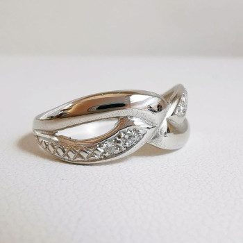 Bague Entrelacée Diamants Or Blanc 750 - 18 carats