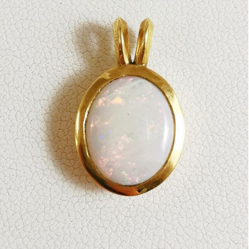 Pendentif Opale Or Jaune 750 - 18 carats Pièce Unique
