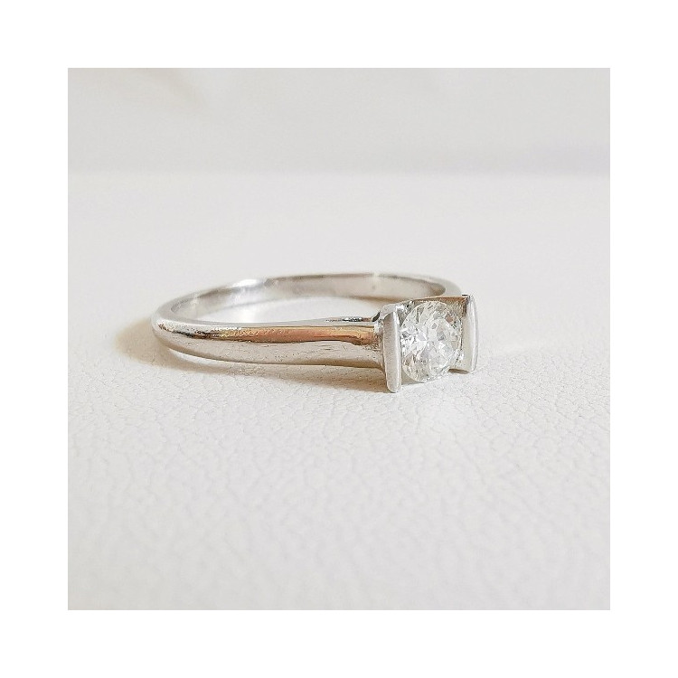 Bague Solitaire "Amour Absolu" Diamant 0.29 ct Or Blanc 750 - 18 carats
