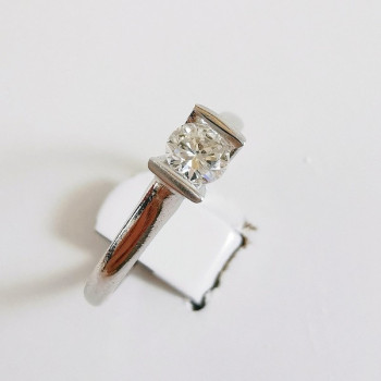 Bague Solitaire "Amour Absolu" Diamant 0.29 ct Or Blanc 750 - 18 carats