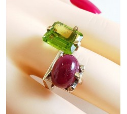 Bague "Jeanne" Péridot Rubis Or Blanc 750 - 18 carats