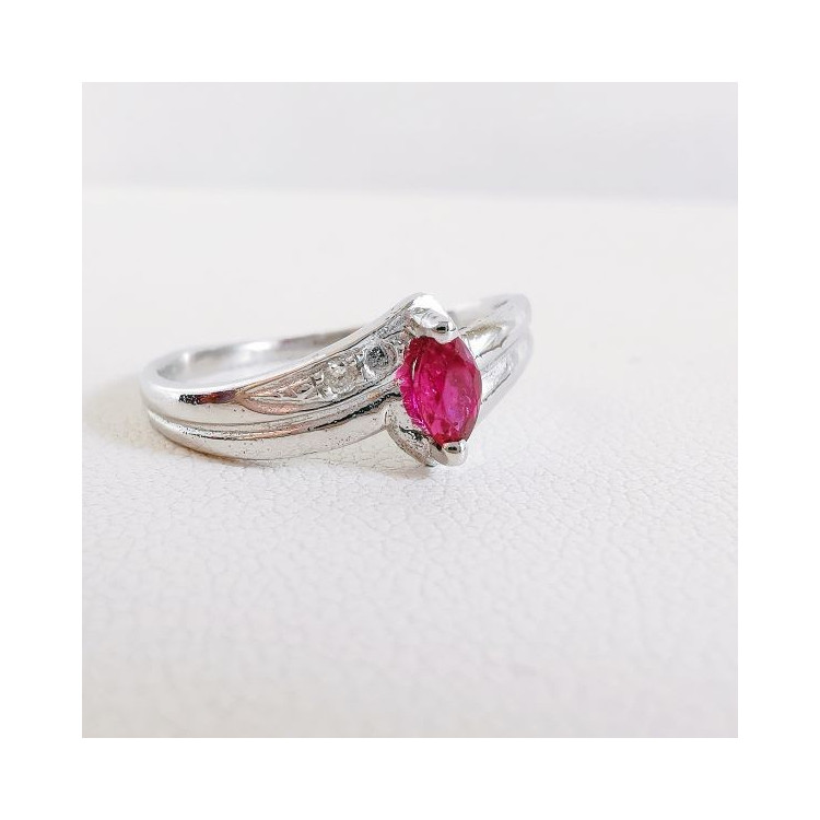 Bague Rubis Diamant Or Blanc 750 - 18 carats