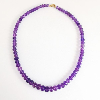 Collier de Perles Améthyste Facettées